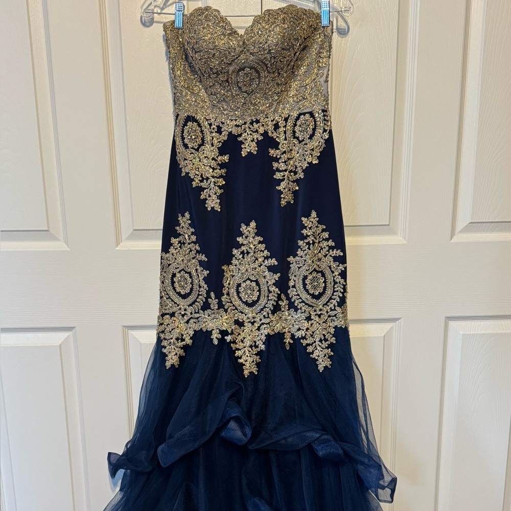 Elegant Strapless Formal Navy and Gold Dress Size S New